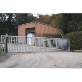 Sliding Gates Sliding Gates